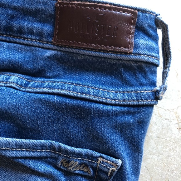 Hollister High Rise Super Skinny Jeans - Picture 6 of 6